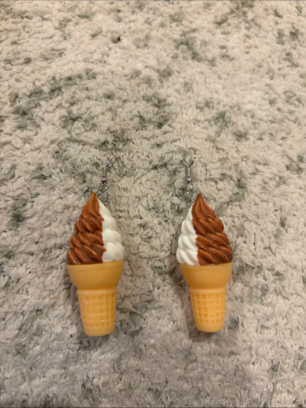 Chocolate and Vanilla Soft Serve Ice Cream Cone Earrings NWT 2.75”
